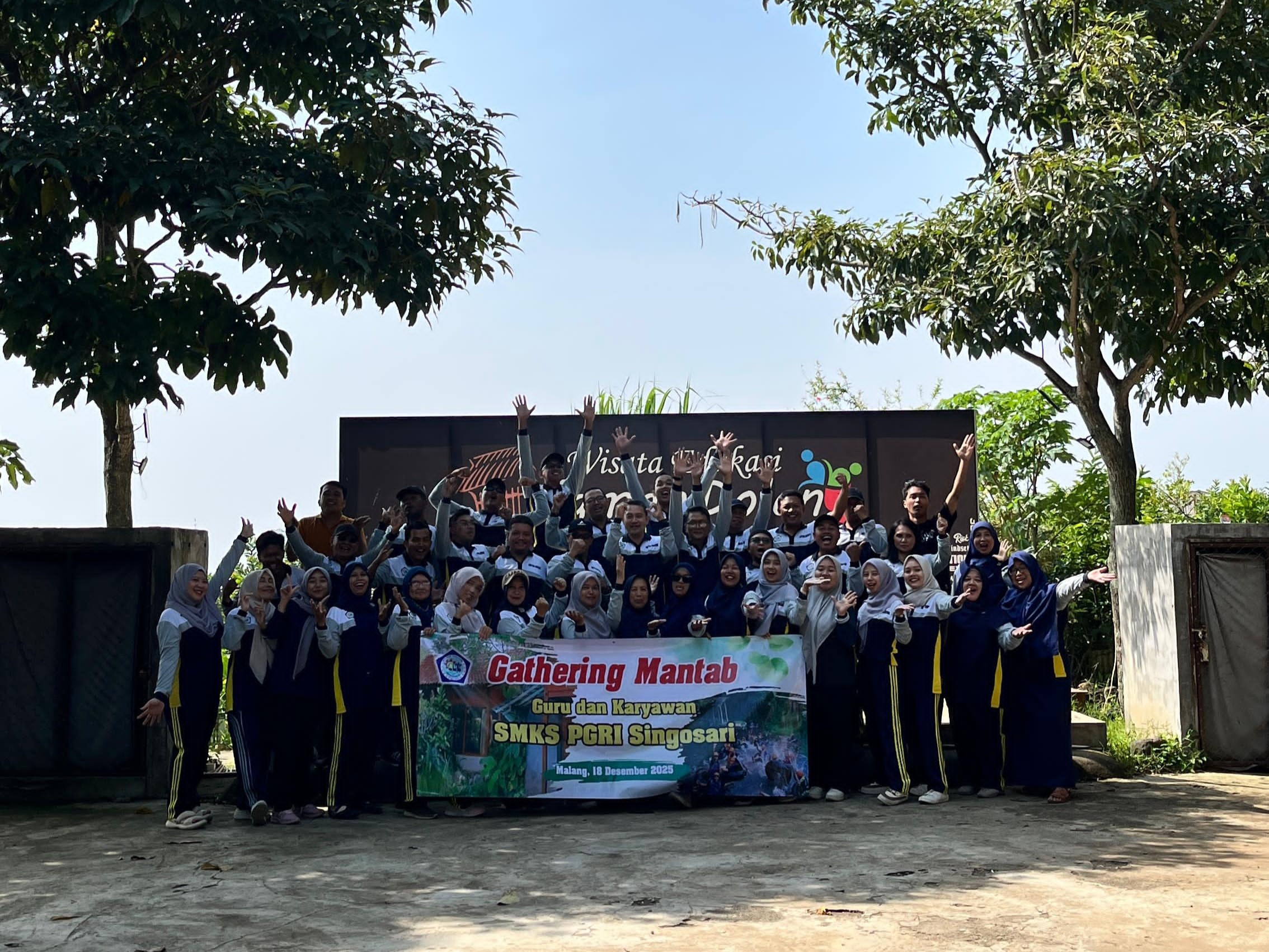 Pererat Kebersamaan, Keluarga Besar Skantri Gelar “Gathering Mantab” di Taman Dolan