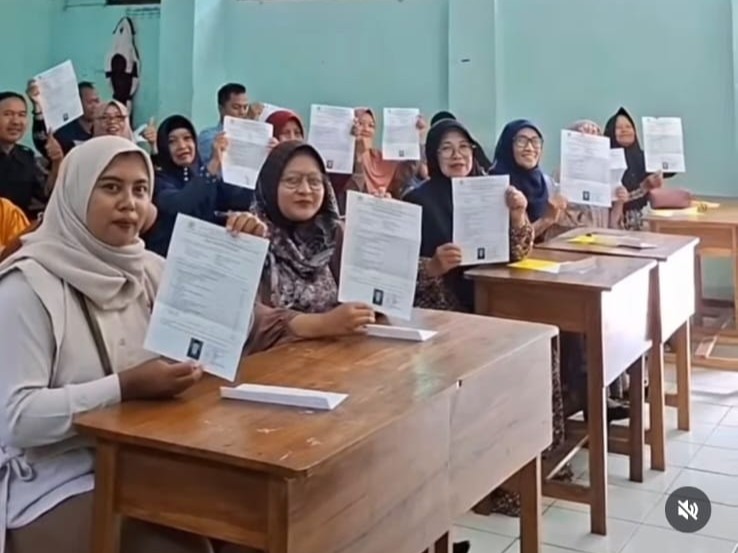 Kabar Bahagia! SMKS PGRI Singosari Umumkan Kelulusan 100% Siswa Kelas XII dan Bagikan SKL